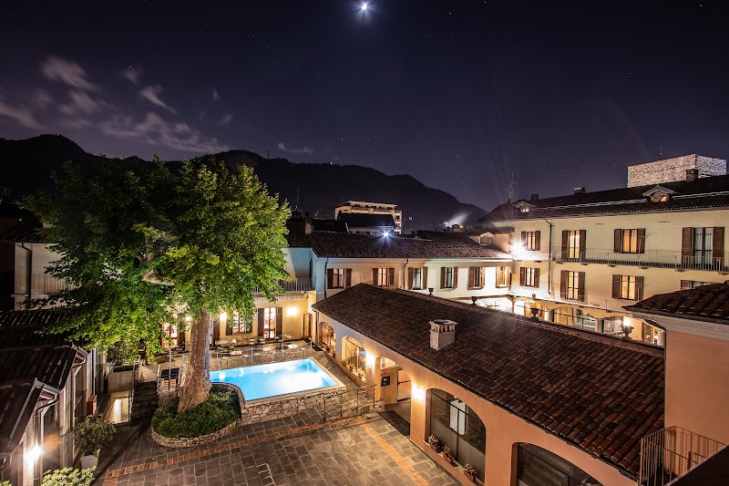 Albergo Le Due Corti in Como, Italy