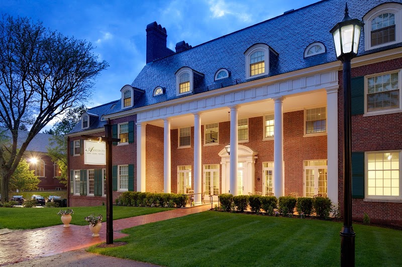 Andover Inn in Andover, United States