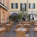 Avenue Hotel