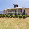 Azle Western Inn
