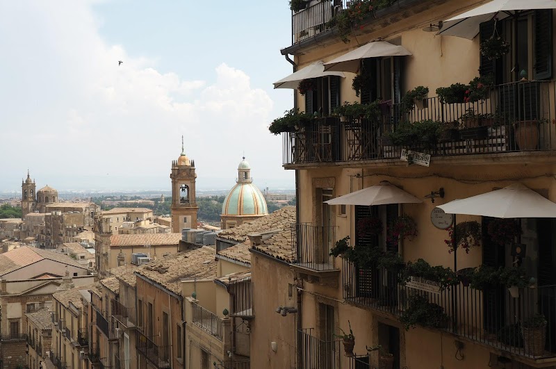 B&B Charme Il Dito E La Luna in Caltagirone, Italy