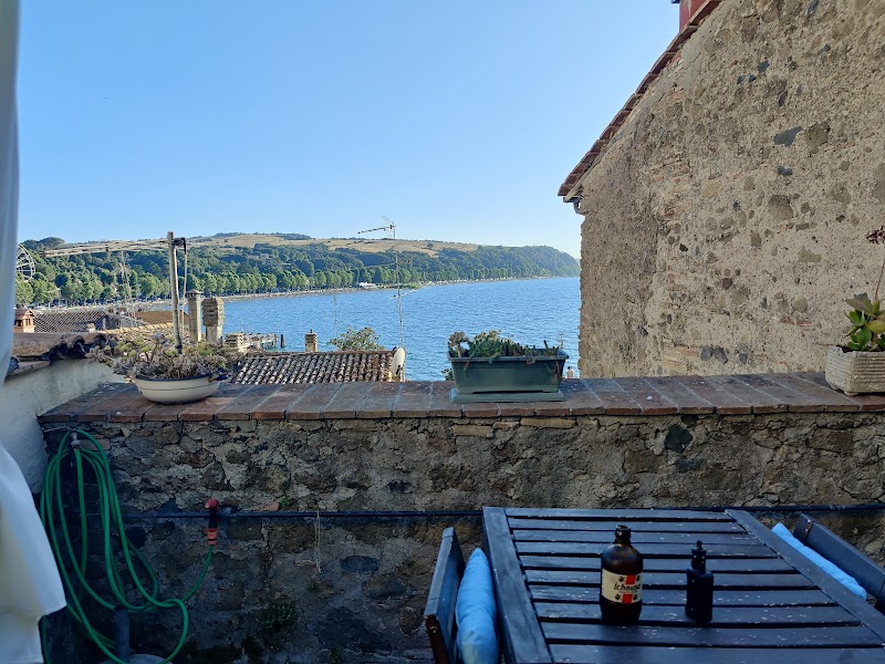 B&B La Torretta dei Papi in Anguillara Sabazia, Italy