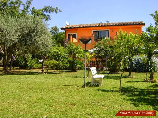 B&B Villa Maria Giovanna in Giarre, Italy