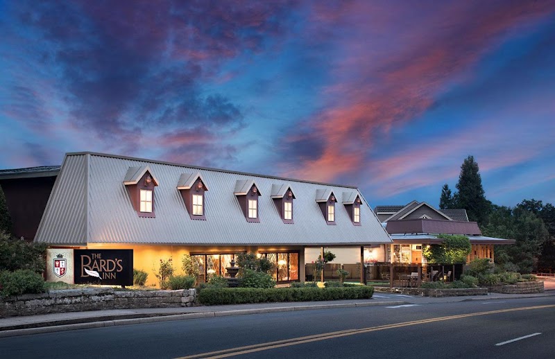 Bard's Inn in Ashland, United States