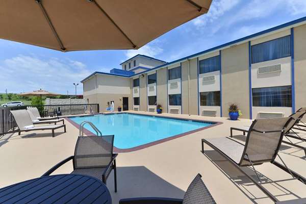 Baymont by Wyndham Ardmore in Ardmore, United States