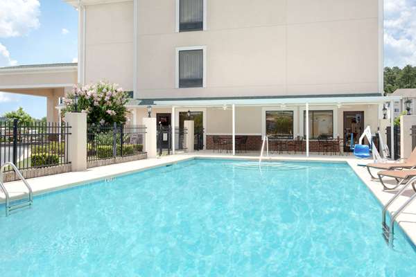 Baymont by Wyndham Augusta Riverwatch in Augusta, United States