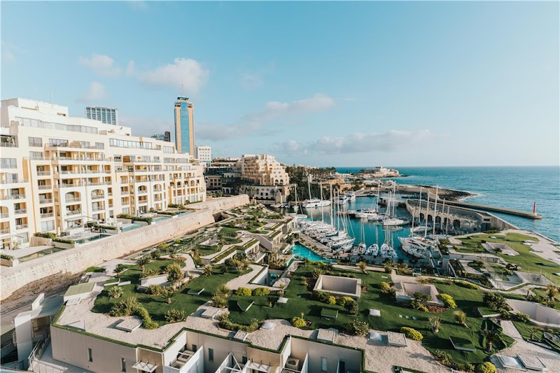 Cavalieri Art Hotel in San Giljan, Malta