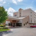 Comfort Suites University