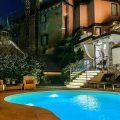 Corona Hotel