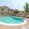 Days Inn by Wyndham Benbrook Fort Worth Area