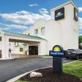 Days Inn by Wyndham Blue Springs