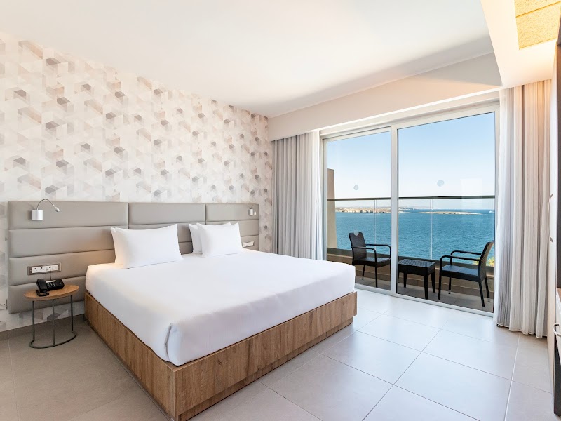 Dolmen Hotel Malta in Saint Paul's Bay, Malta