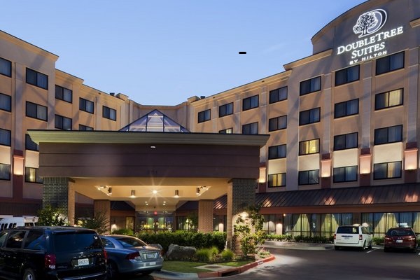 DoubleTree Suites by Hilton Bentonville in Bentonville, United States