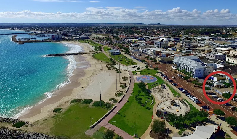 Geraldton Backpackers on the Foreshore in Geraldton, Australia