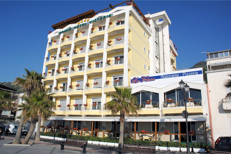 Grand Hotel Victoria in Bagnara Calabra, Italy