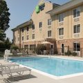 Holiday Inn Express & Suites High Point South