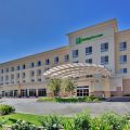 Holiday Inn Hotel & Suites Bakersfield