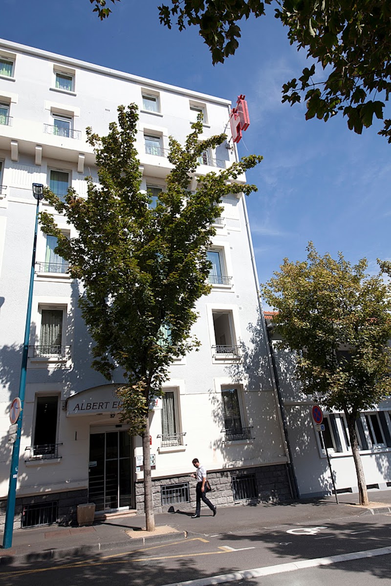 Hotel Albert Elisabeth in Clermont, France