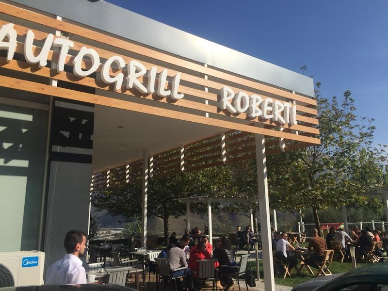 Hotel Auto Grill Roberti in Tepelene, Albania