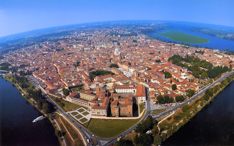 Hotel Casa Poli in Mantova, Italy