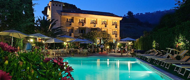 Hotel Caserta Antica in Caserta, Italy