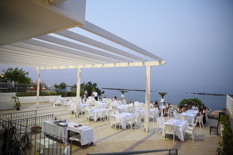 Hotel Dolce Stella in Ciro Marina, Italy