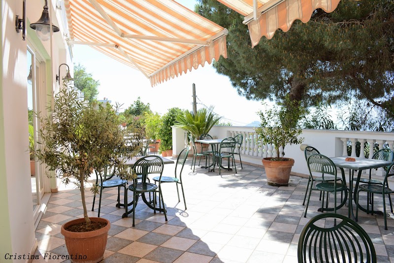 Hotel La Ginestra in Forio, Italy