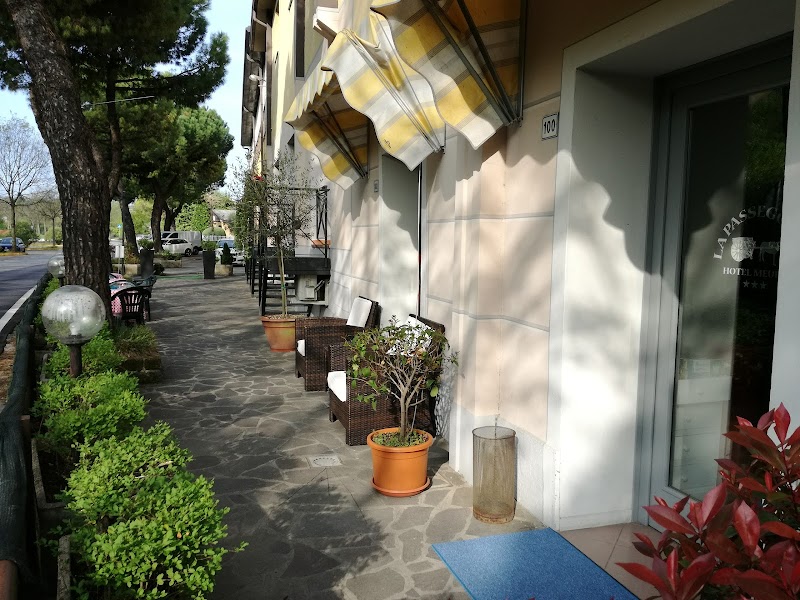 Hotel La Passeggiata in Desenzano del Garda, Italy