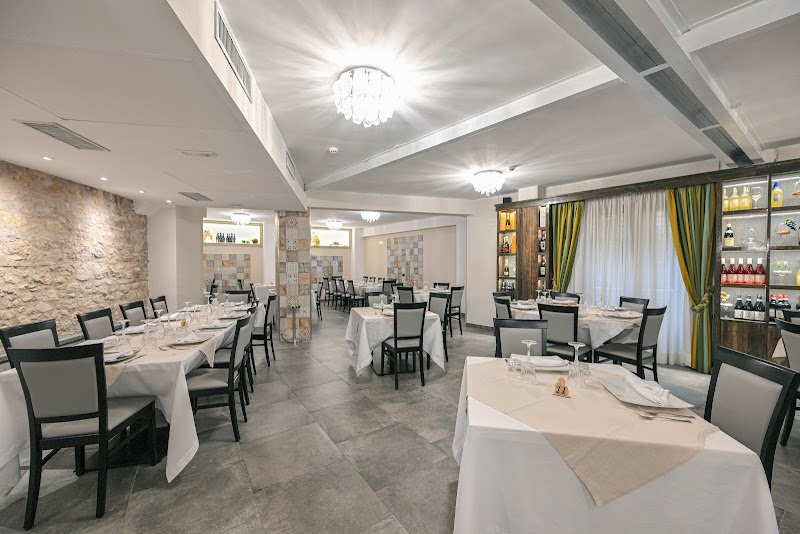 Hotel La Torre in Celano, Italy