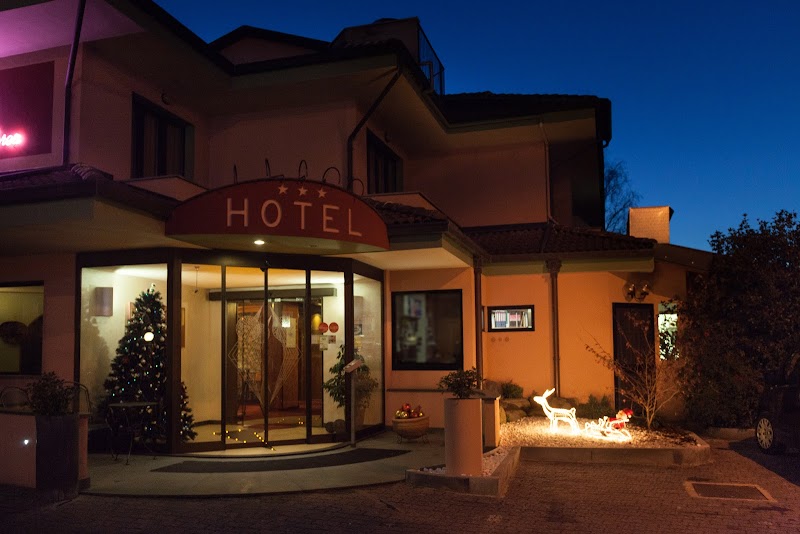 Hotel La Villa in Ivrea, Italy