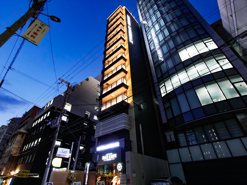Hotel Livemax Osaka Honmachi in Honmachi, Japan