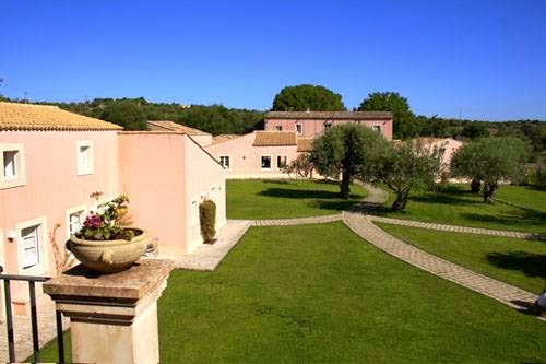 Hotel Masseria degli Ulivi in Avola, Italy