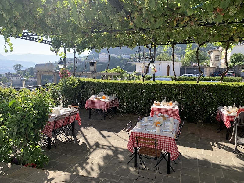 Hotel Musina in Gjirokaster, Albania