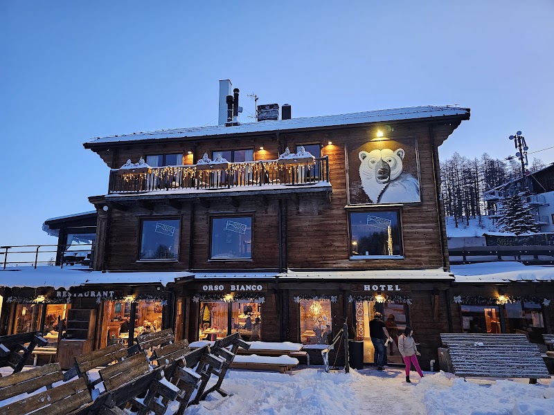 Hotel Orso Bianco in Borgosesia, Italy