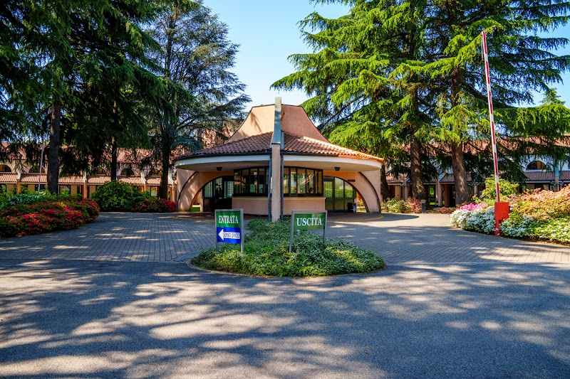 Hotel Pineta in Busto Arsizio, Italy