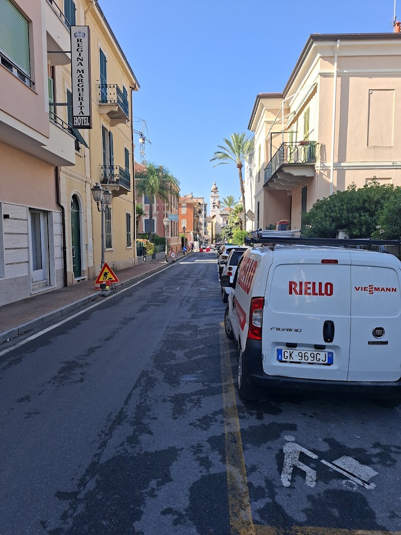 Hotel Regina Margherita in Bordighera, Italy