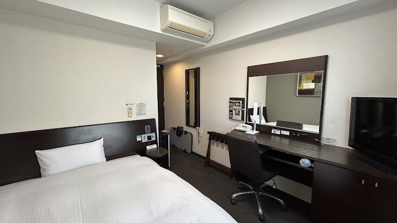 Hotel Route-Inn Nagoya Sakae in Sakae, Japan
