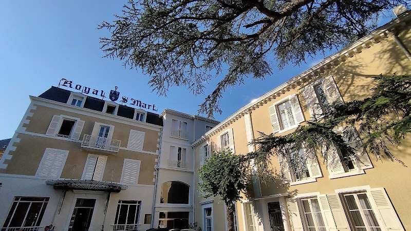 Hotel Royal Saint-Mart in Clermont, France
