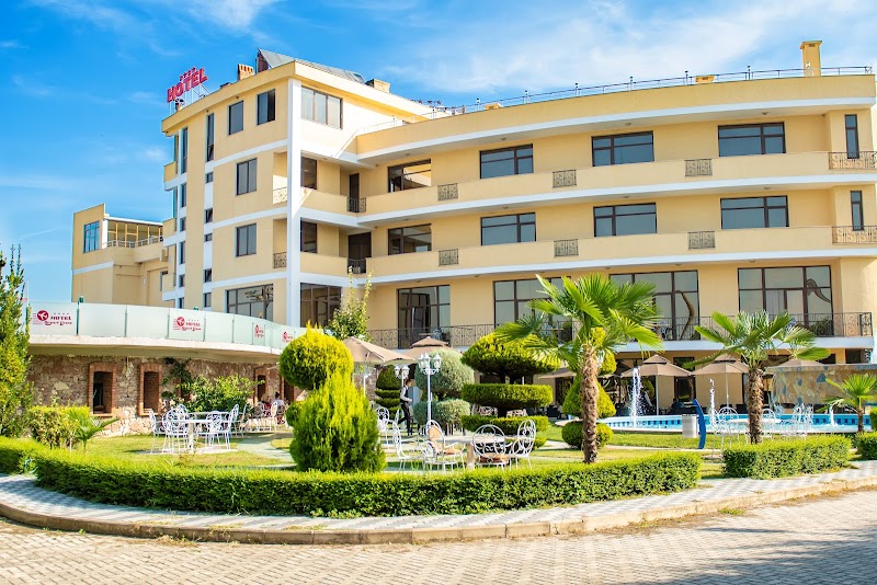 Hotel Vila Aeroport in Kavaje, Albania