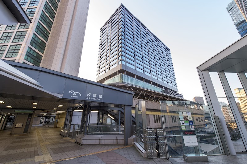 Hotel Villa Fontaine Grand Tokyo-Shiodome in Minato, Japan