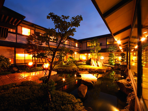 Kinosaki Onsen Onishiya Suishoen in Toyooka, Japan