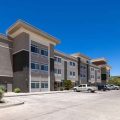 La Quinta Inn & Suites by Wyndham Artesia