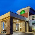 La Quinta Inn & Suites by Wyndham Batavia