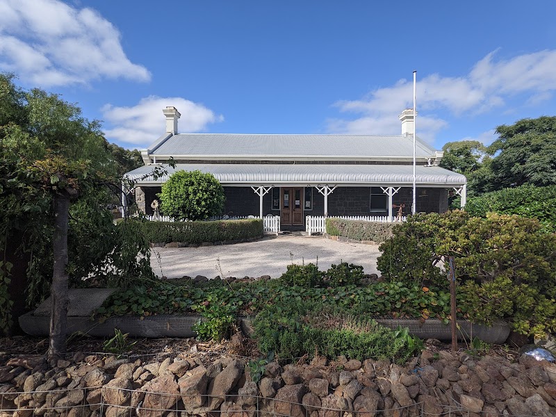 Little River Bed & Breakfast in Geelong, Australia