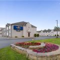Microtel Inn by Wyndham Albany Airport