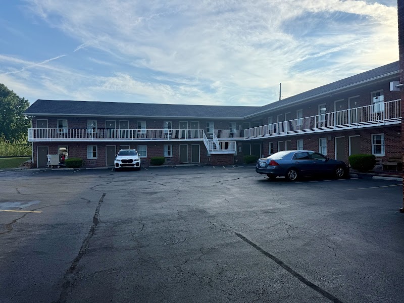 Old Bardstown Inn in Bardstown, United States