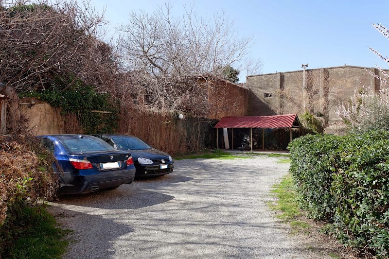 Parking Hotel Giardino in Livorno, Italy