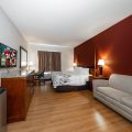 Red Roof Inn & Suites Biloxi