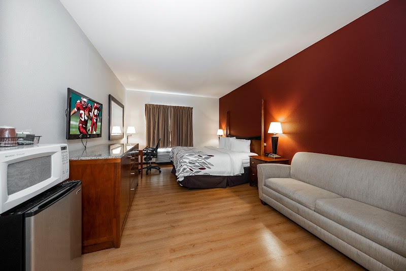 Red Roof Inn & Suites Biloxi in Biloxi, United States