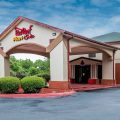 Red Roof Plus+ & Suites Opelika